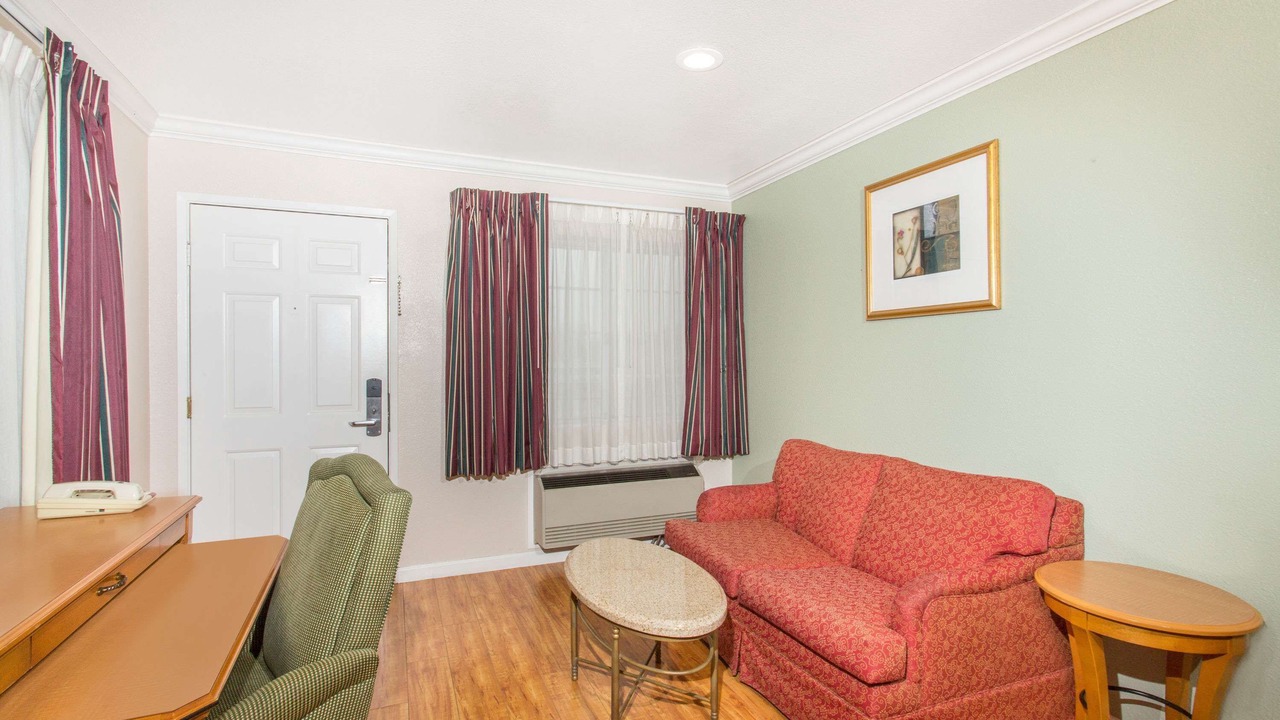 Photo of Others in Upper Lake