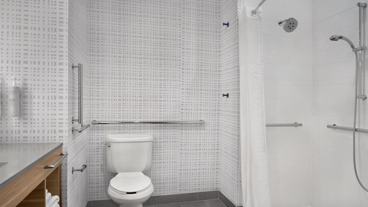 Photo of Bathroom in Roswell
