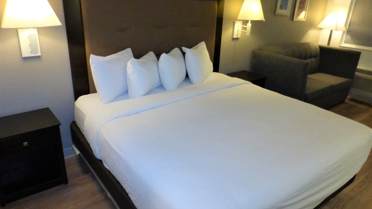 Photo of Bedroom in Jersey Village