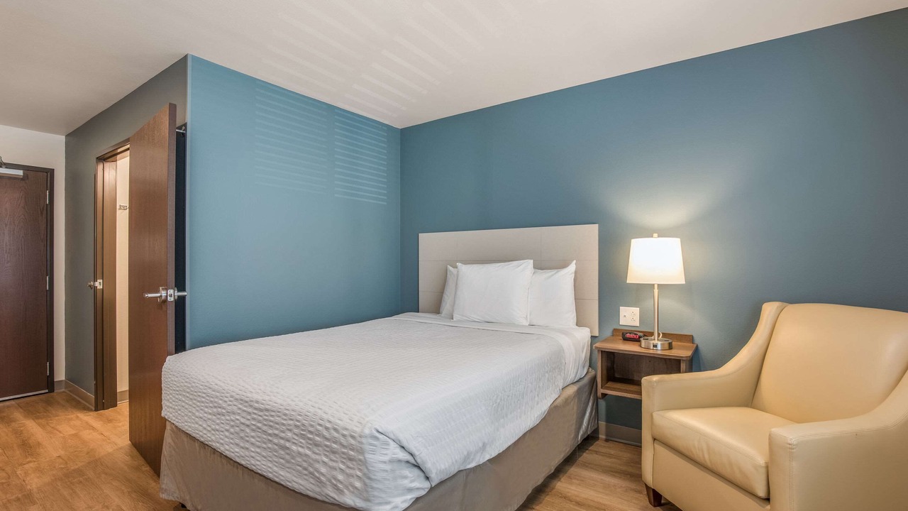 Photo of Bedroom in Burbank