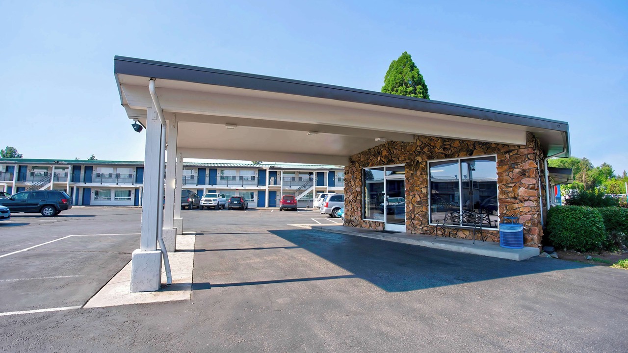 Photo of Outdoor in Larkspur