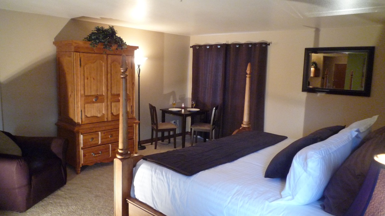 Photo of Others in Monitor