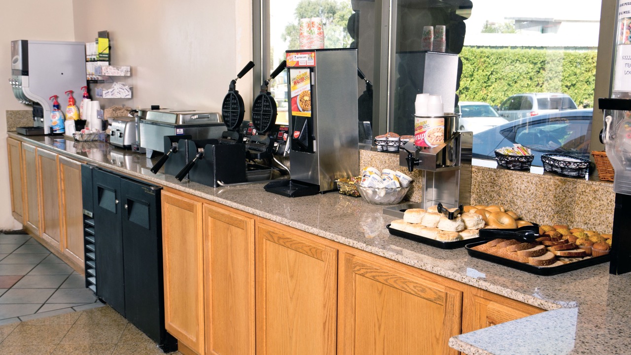 Photo of Others in Monitor