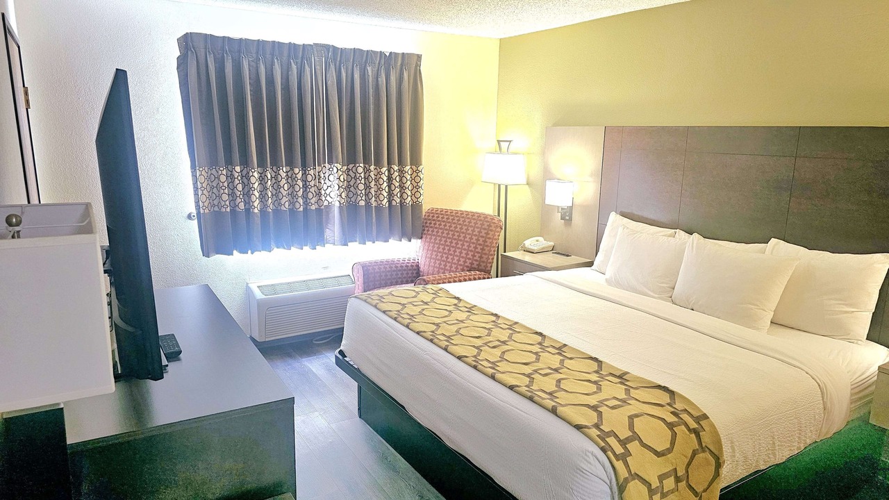 Photo of Bedroom in Rolla