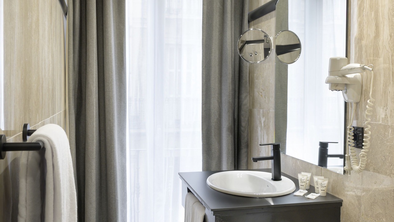 Photo of Bathroom in Zaragoza Old Town