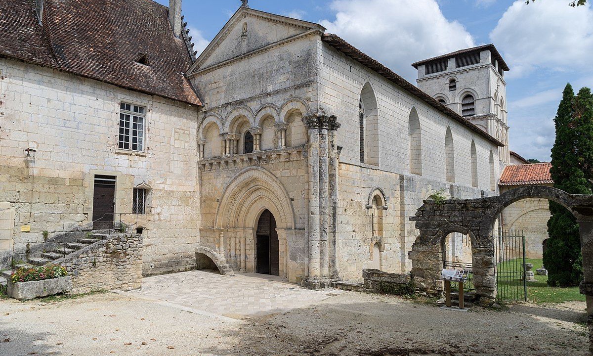 Photo of Others in Chancelade