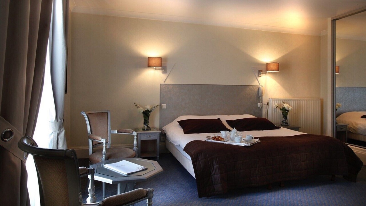 Photo of Bedroom in Contrexeville