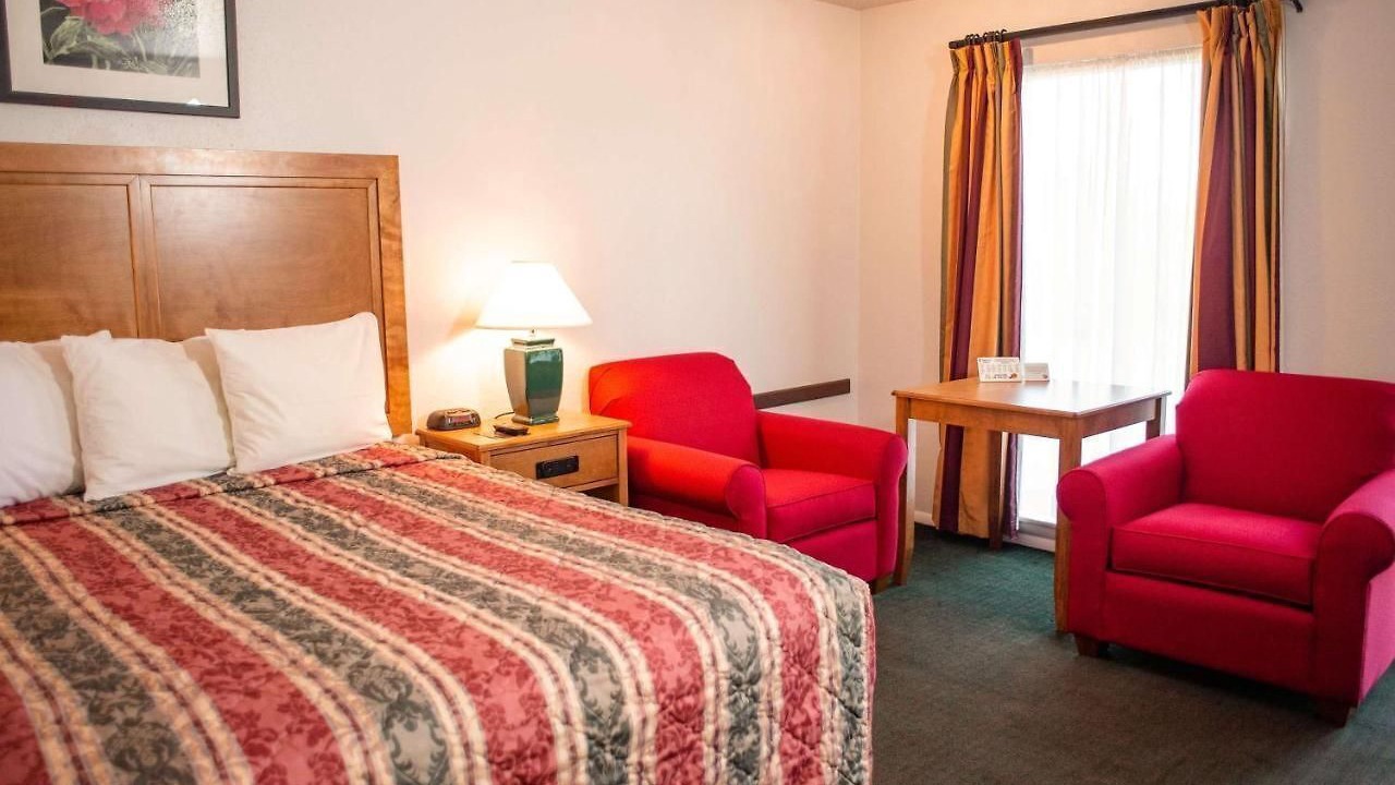 Photo of Bedroom in Woodward
