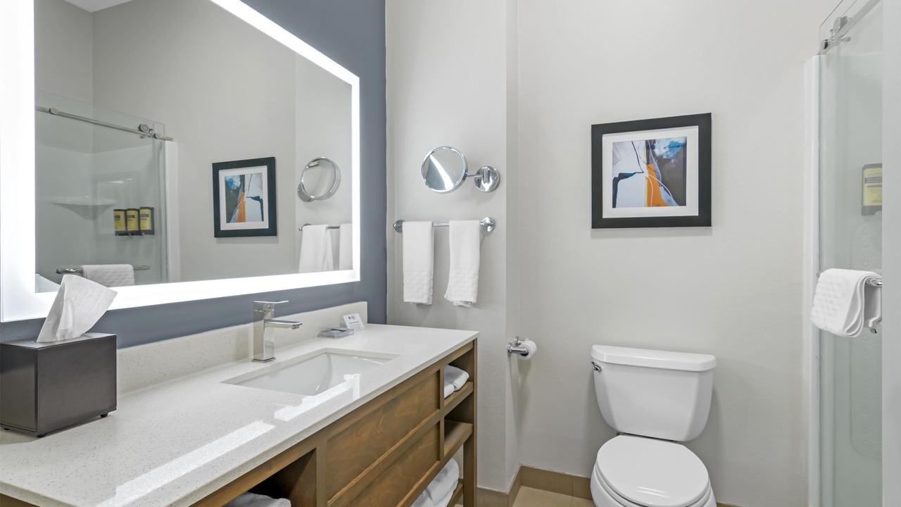 Photo of Bathroom in Washington