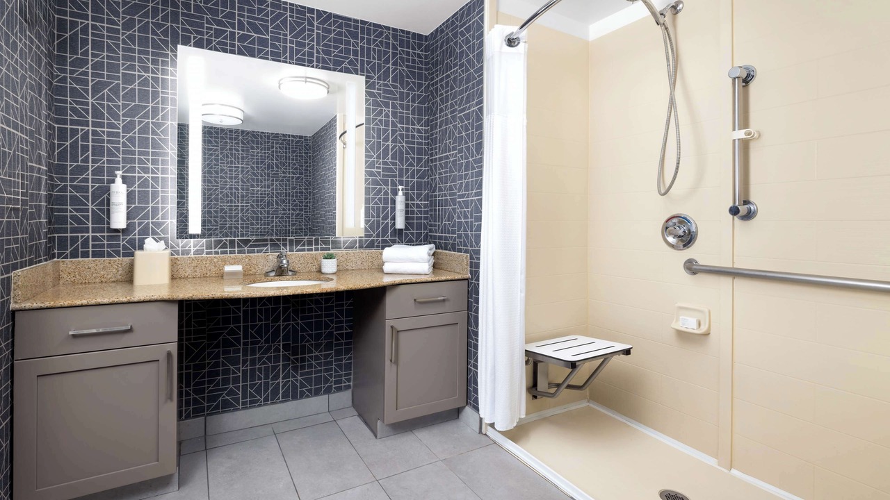 Photo of Bathroom in Roseville