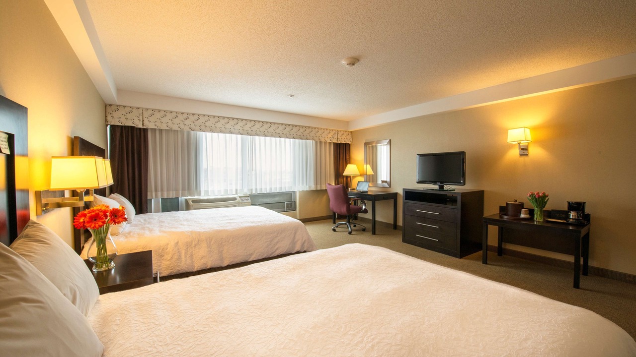 Photo of Bedroom in Harrison Lenox