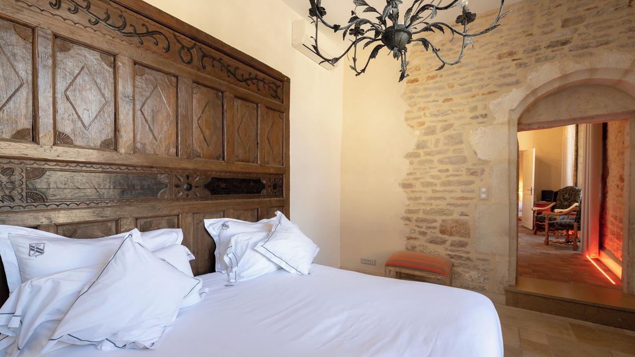 Photo of Bedroom in Beaune City Centre