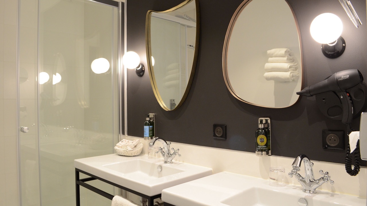 Photo of Bathroom in Saumur