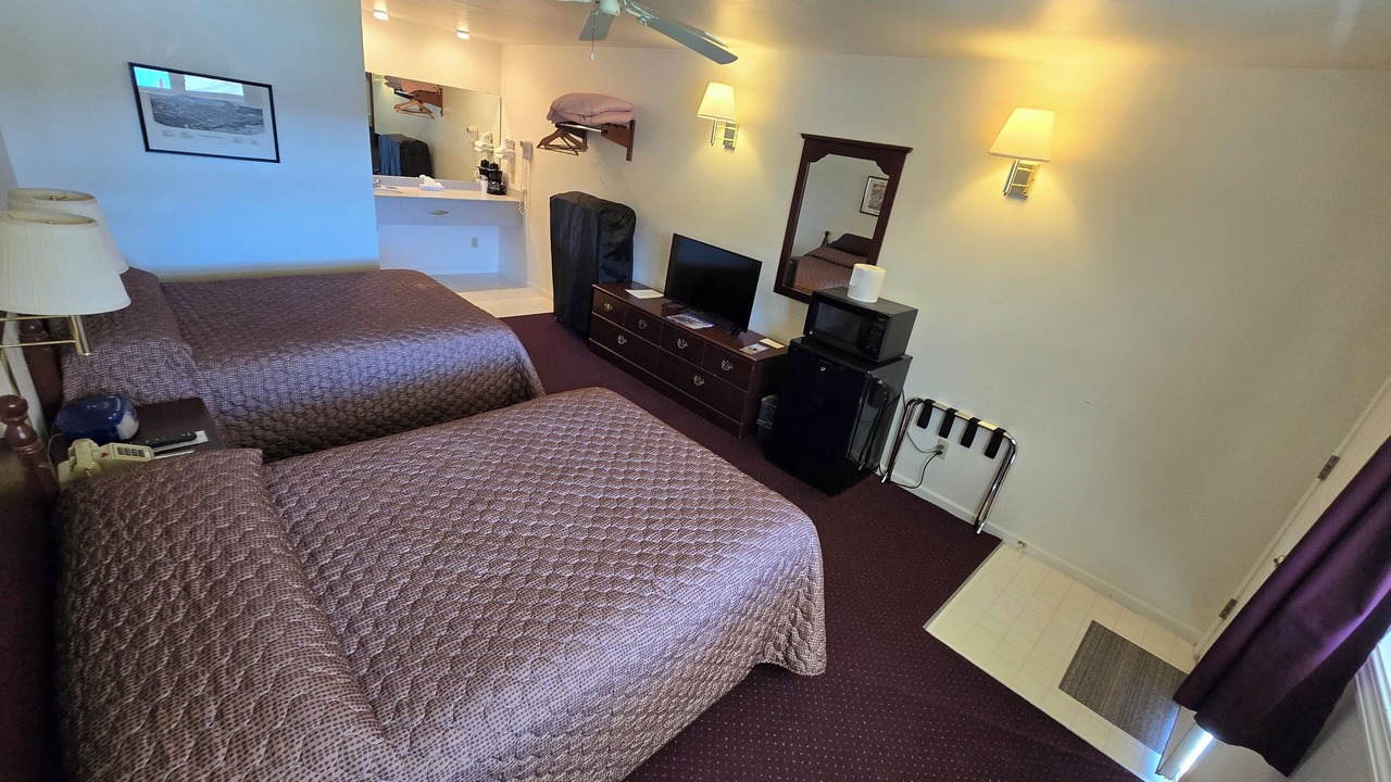 Photo of Bedroom in Cooperstown - Otsego Lake