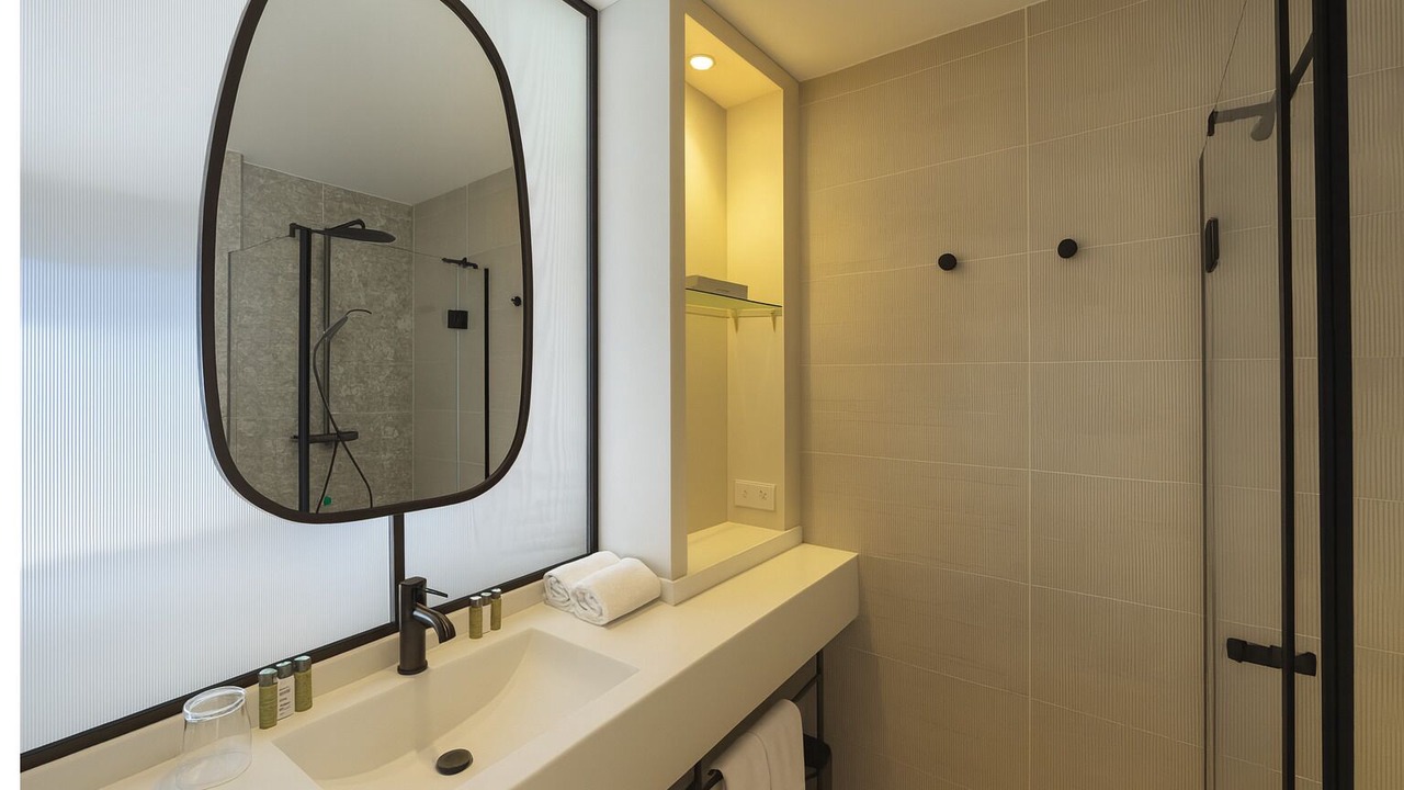 Photo of Bathroom in Montfavet