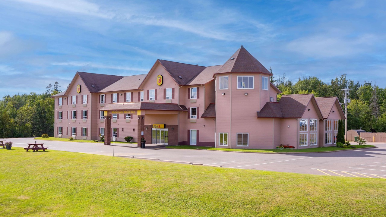 Photo of Outdoor in Amherst