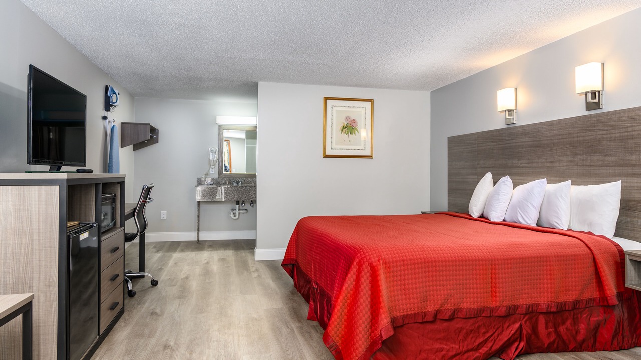 Photo of Bedroom in North Eastham