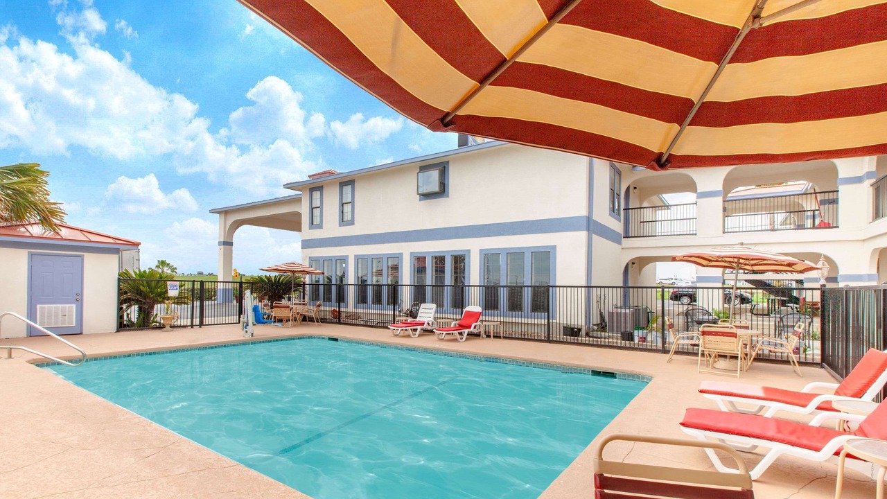 Photo of Outdoor in Elmendorf