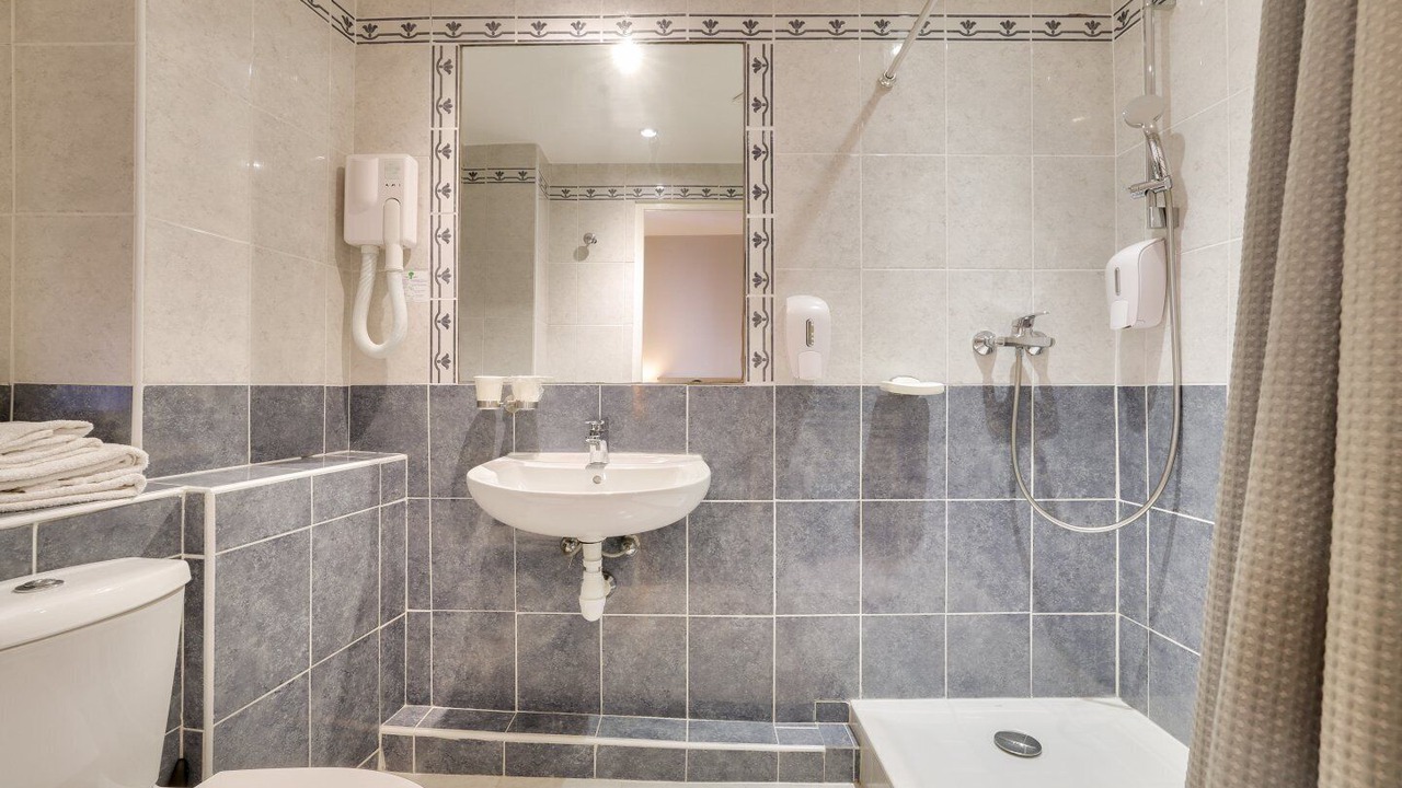 Photo of Bathroom in Lepante Quarter