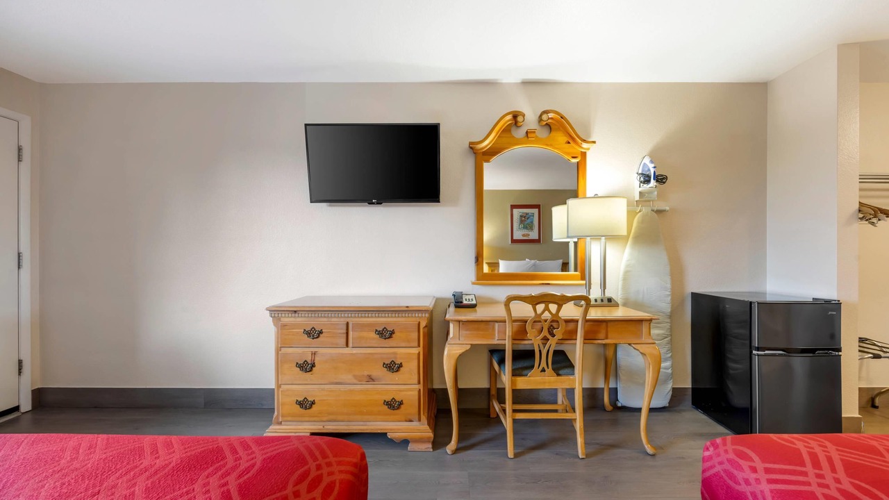 Photo of Bedroom in Albany