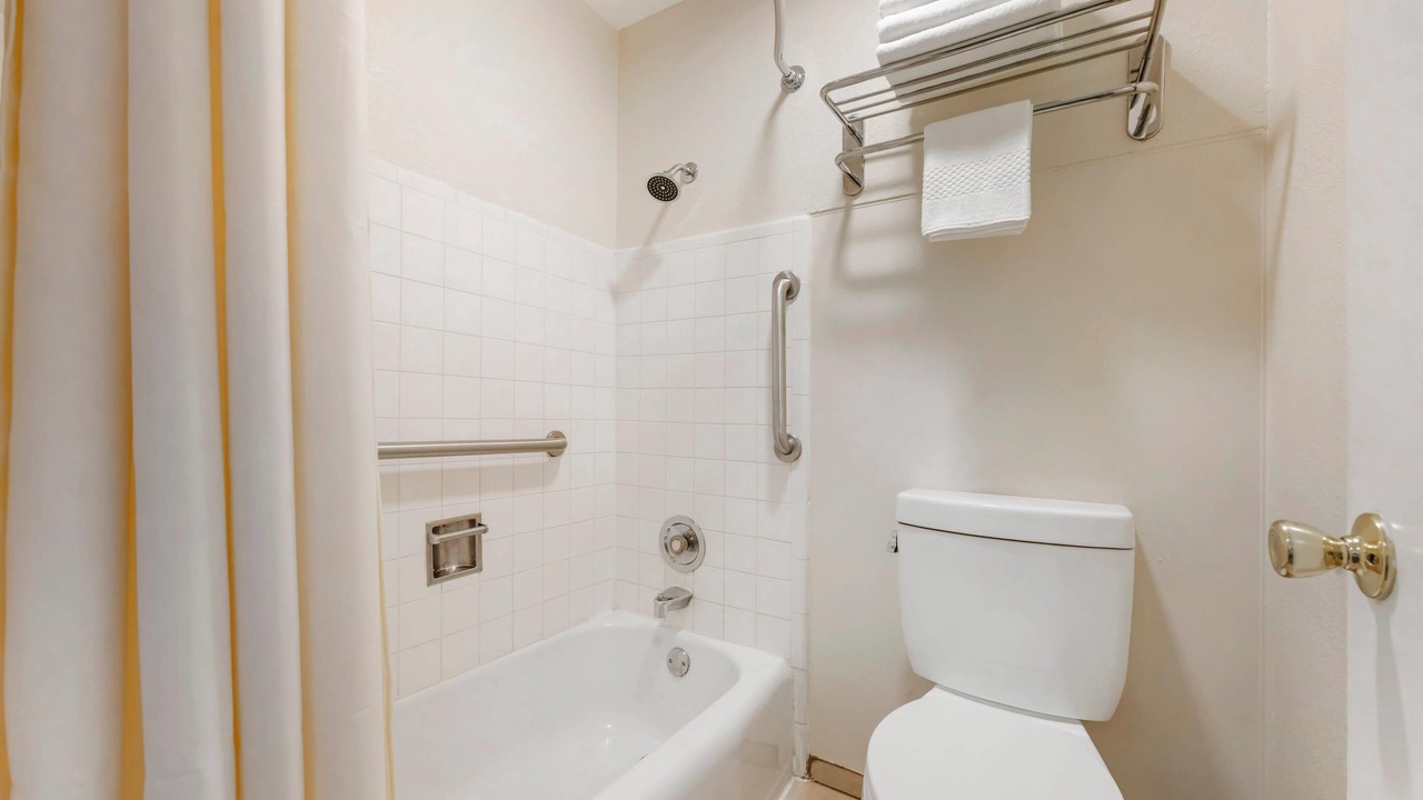 Photo of Bedroom in Albany