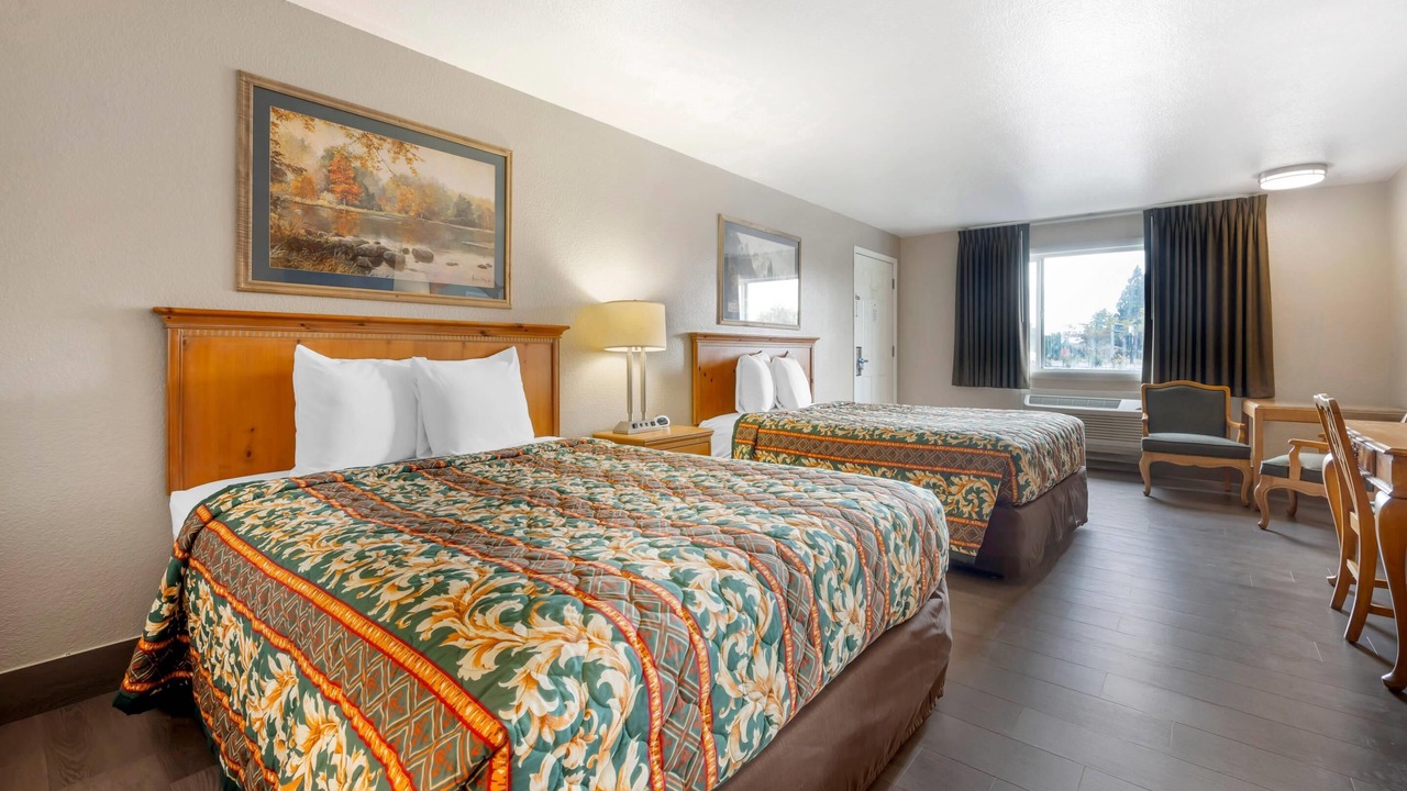 Photo of Others in Albany