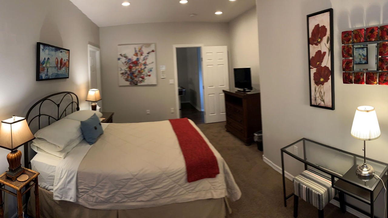 Photo of Bedroom in North Oaks