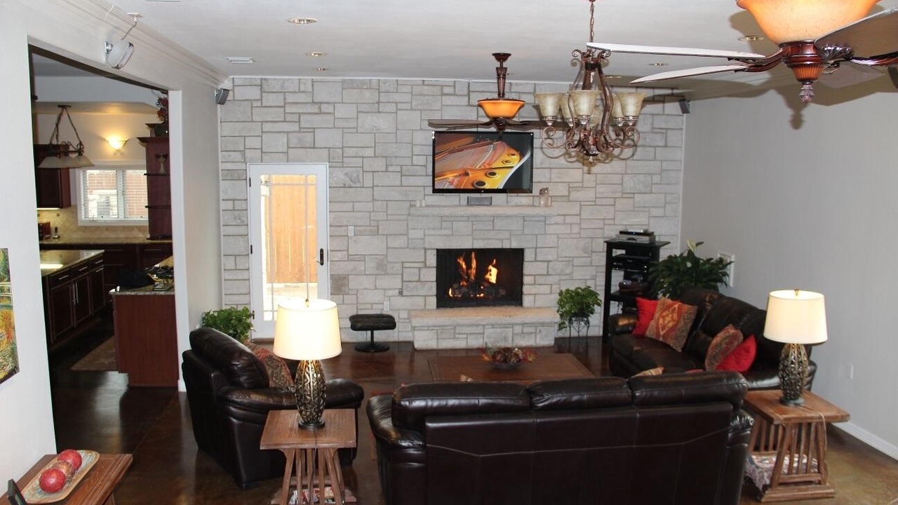 Photo of Livingroom in North Oaks