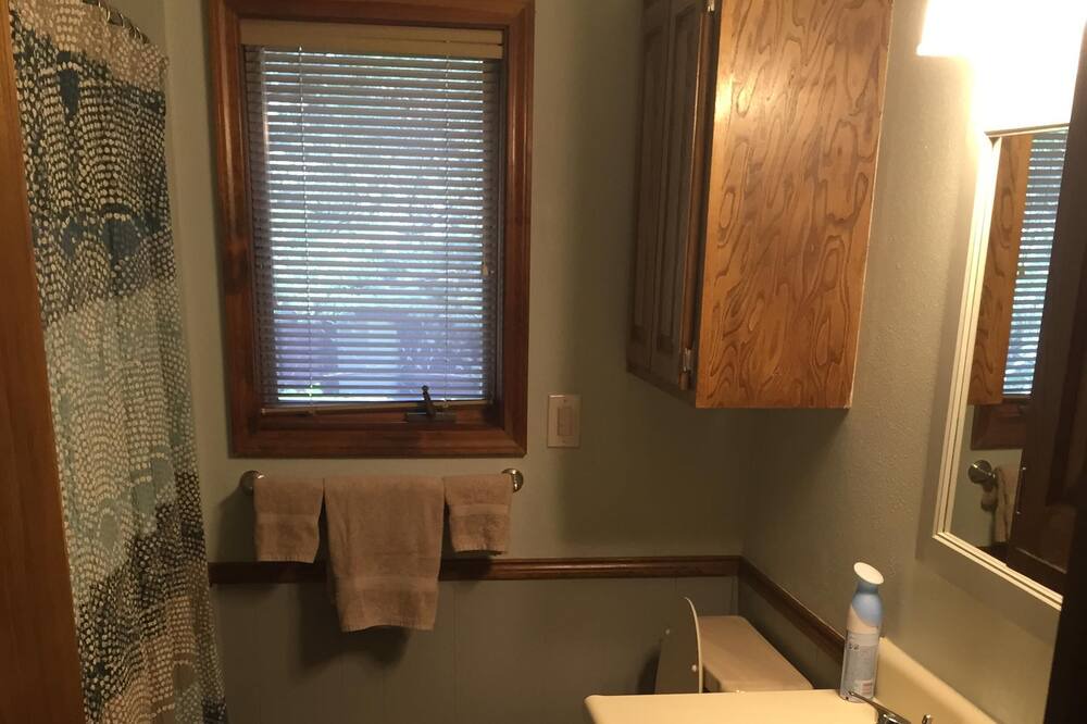 Photo of Bathroom in Lost Bridge Village