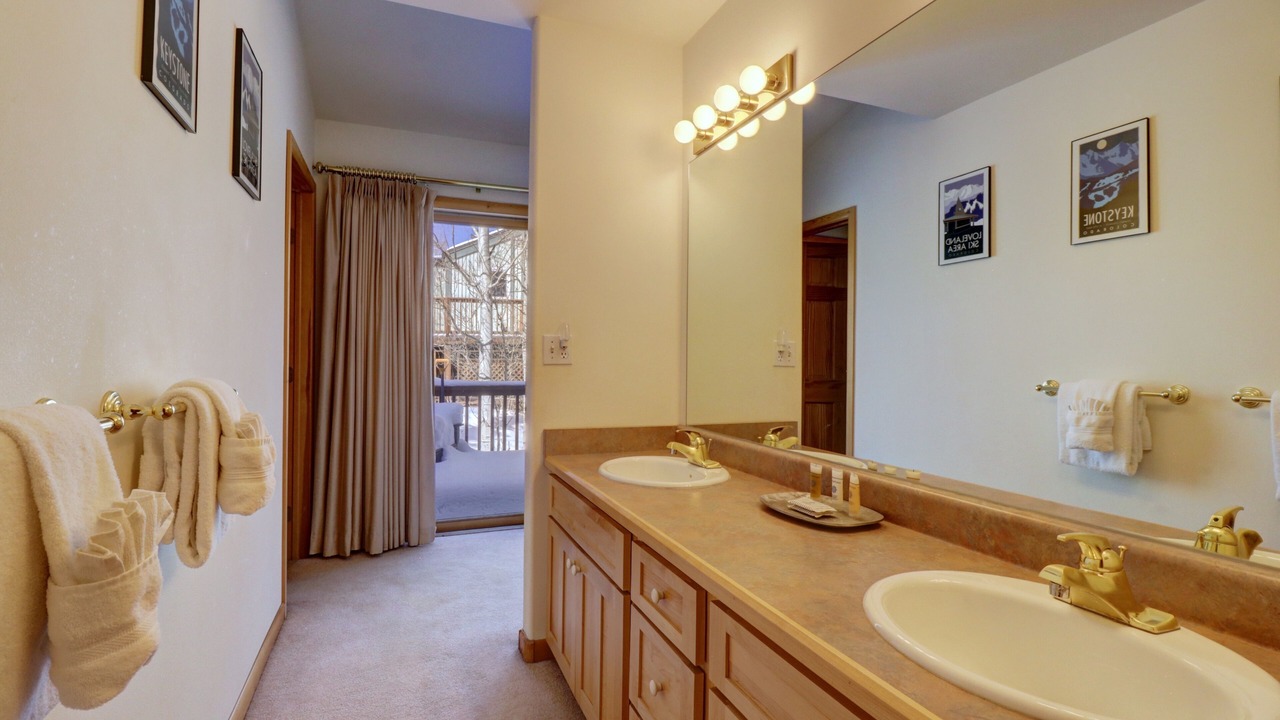 Photo of Bathroom in Wildernest