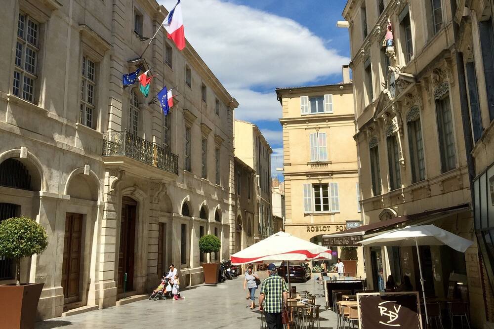 Photo of Outdoor in Nimes City Centre