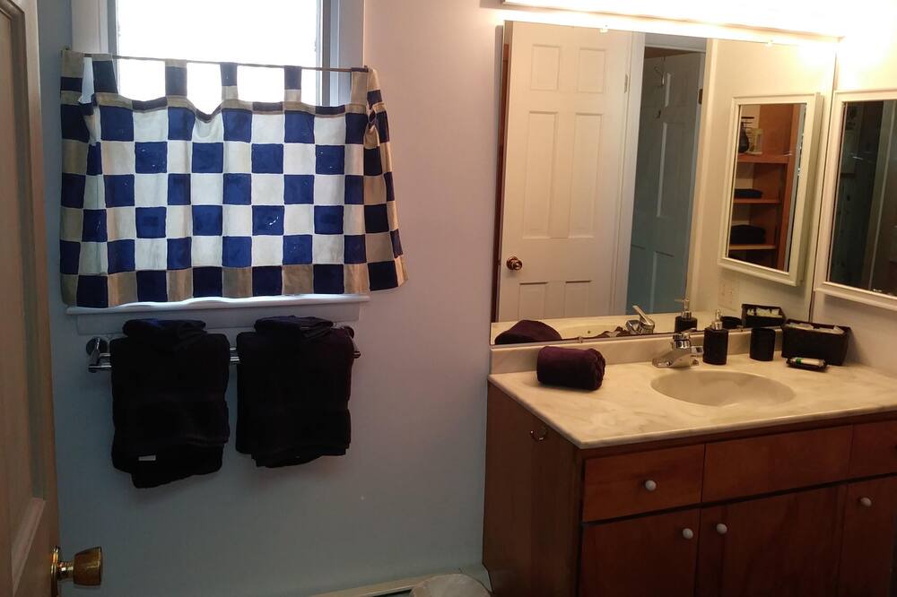 Photo of Bathroom in Keene