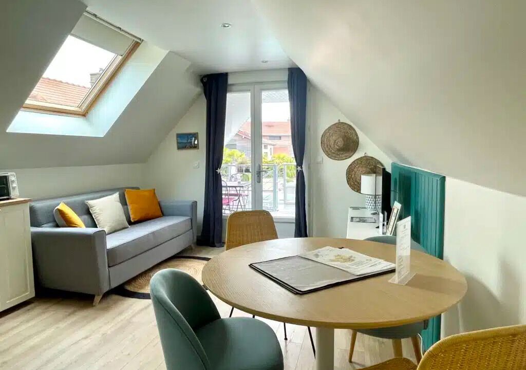 Photo of Patio Balcony in Villechetif