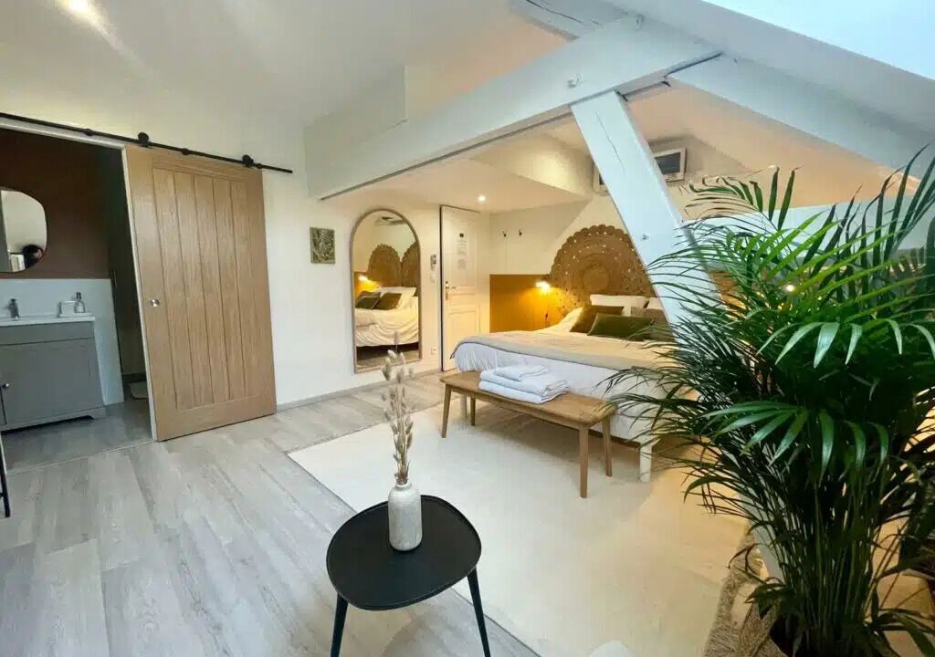 Photo of Bedroom in Villechetif