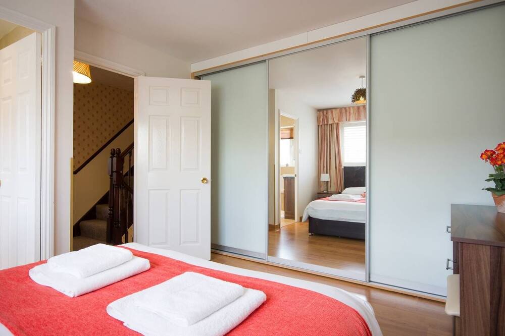 Photo of Bedroom in Burghfield