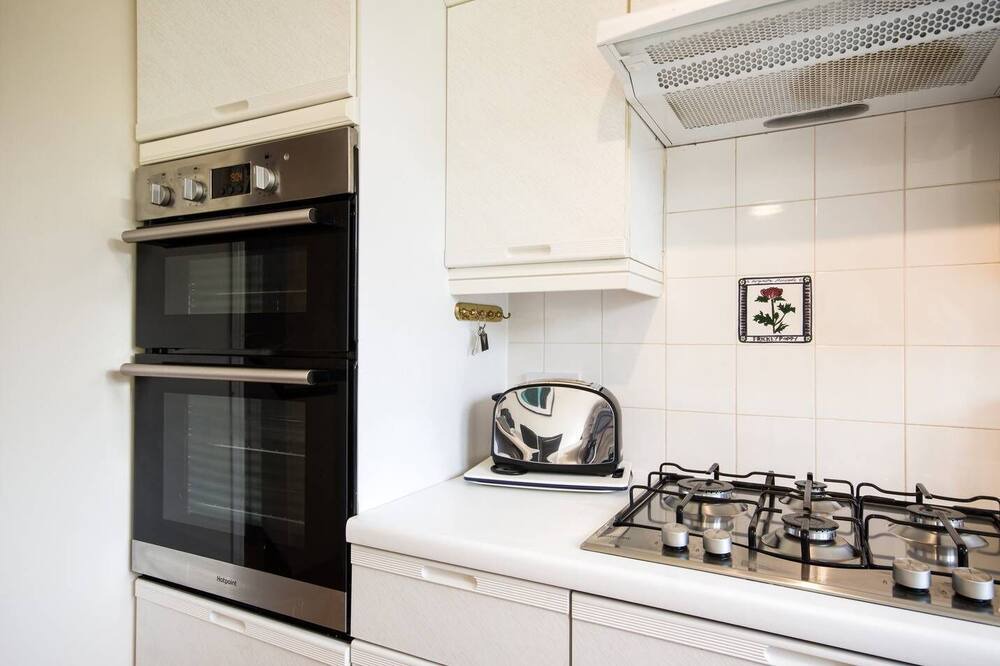 Photo of Kitchen in Burghfield