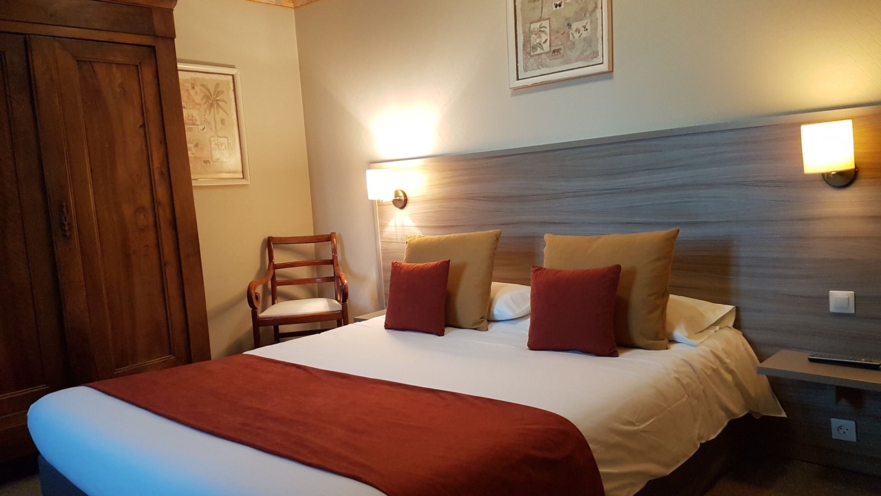 Photo of Bedroom in Coutras