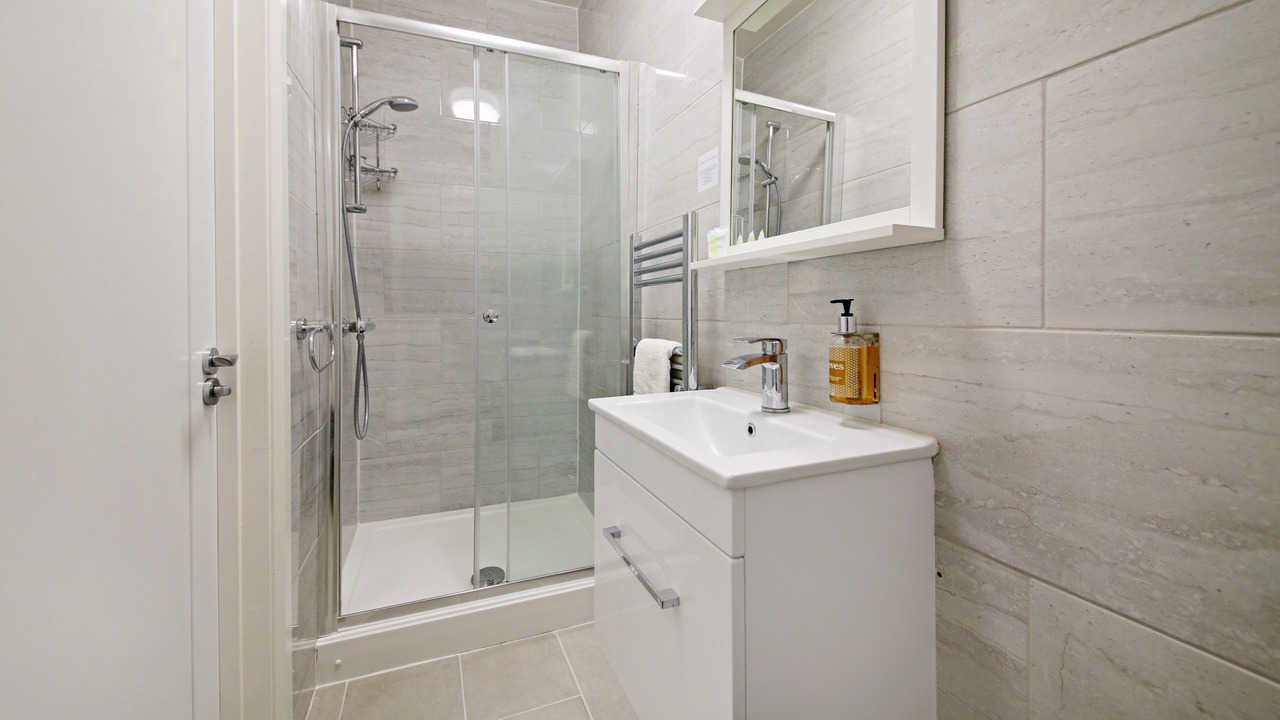 Photo of Bathroom in London Borough of Hounslow