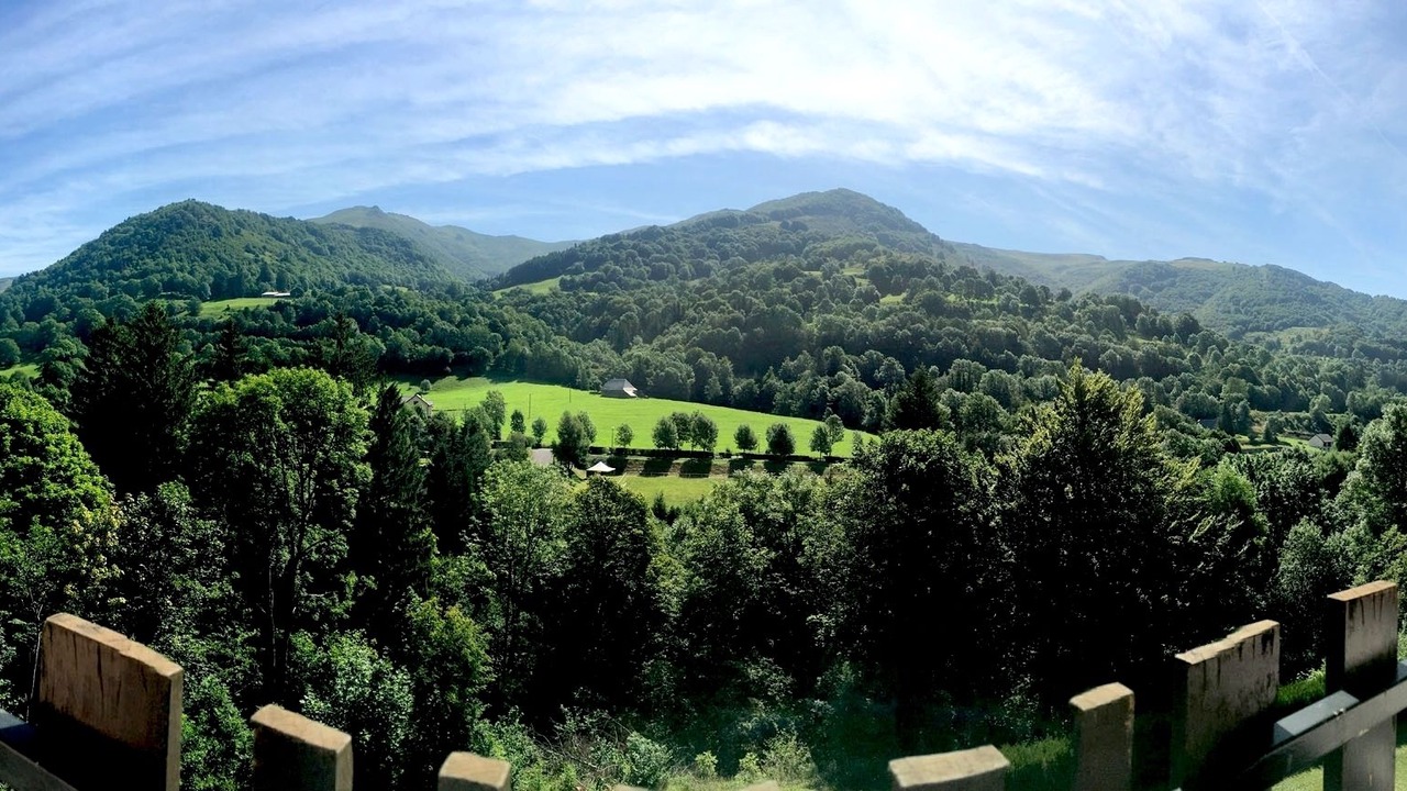 Photo of Others in Saint-Jacques-des-Blats