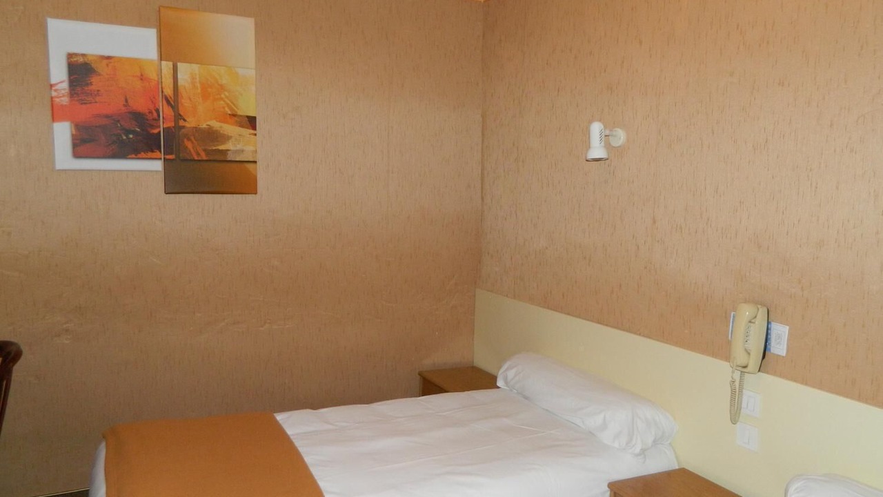 Photo of Bedroom in Thiezac