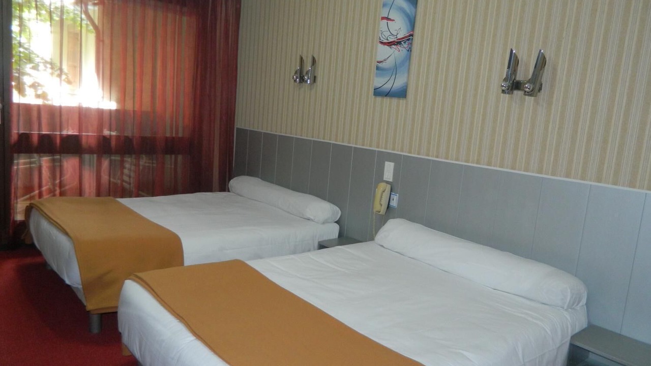Photo of Bedroom in Thiezac