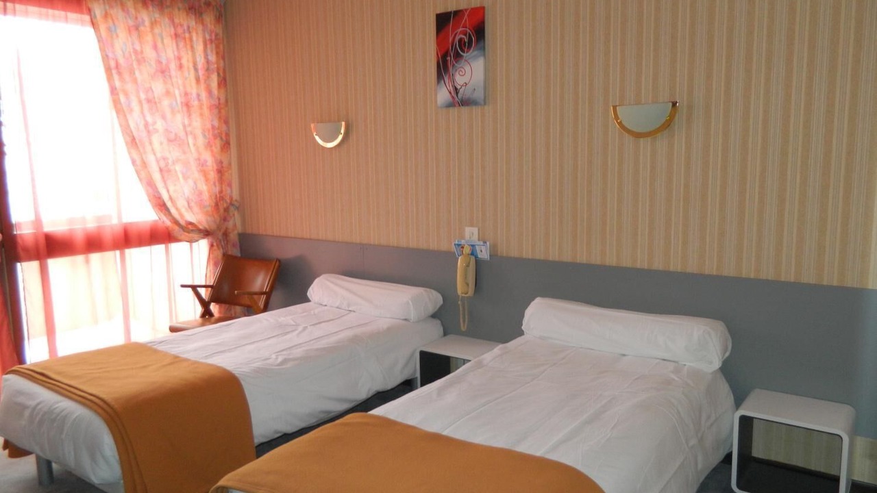 Photo of Bedroom in Thiezac
