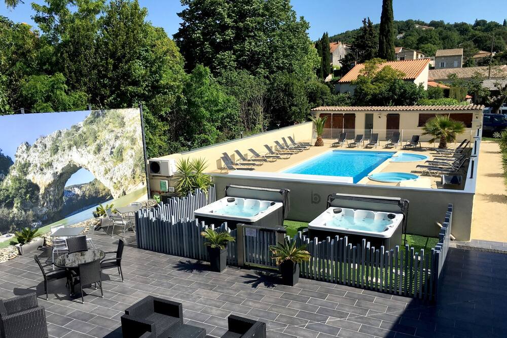 Photo of Others in Saint-Martin-d'Ardeche