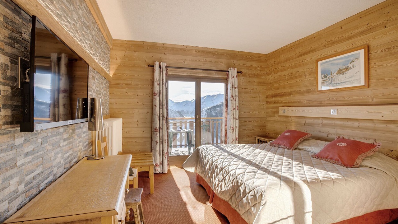 Photo of Bedroom in Viel-Alpe