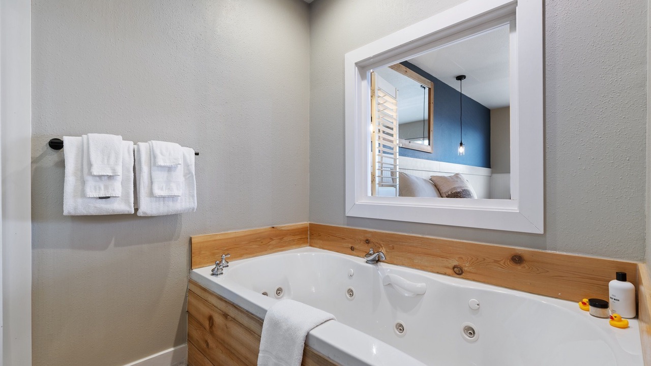 Photo of Bathroom in Long Beach