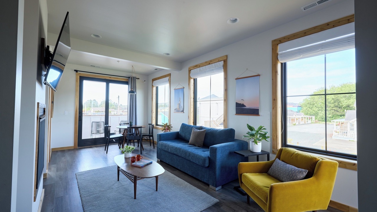 Photo of Livingroom in Long Beach