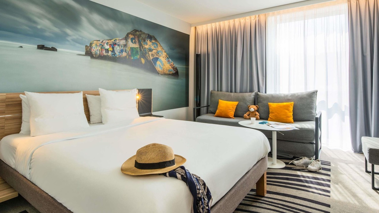 Photo of Bedroom in Orly