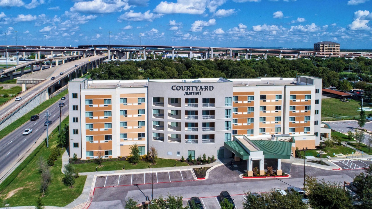 Photo of Outdoor in McNeil