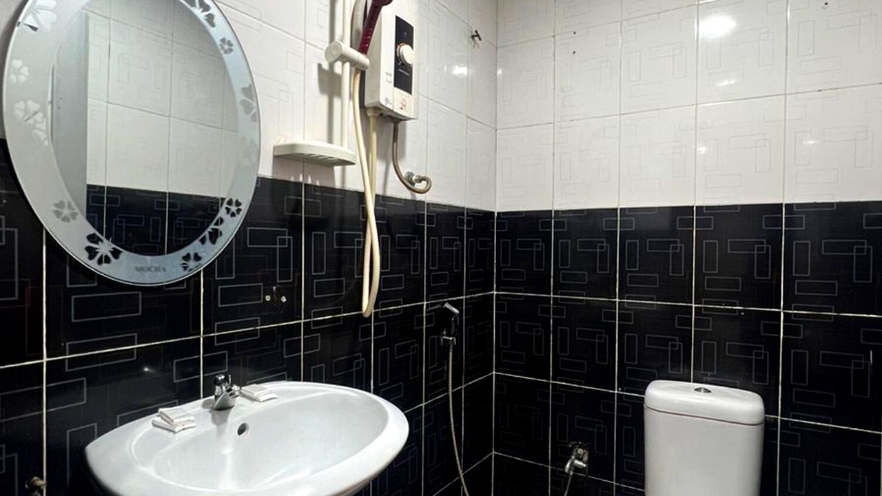 Photo of Bathroom in Kampung Pandan Dalam