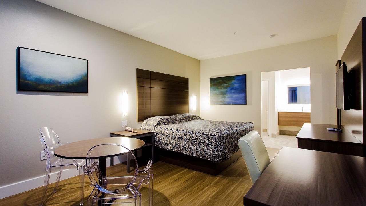 Photo of Livingroom in Sharpstown